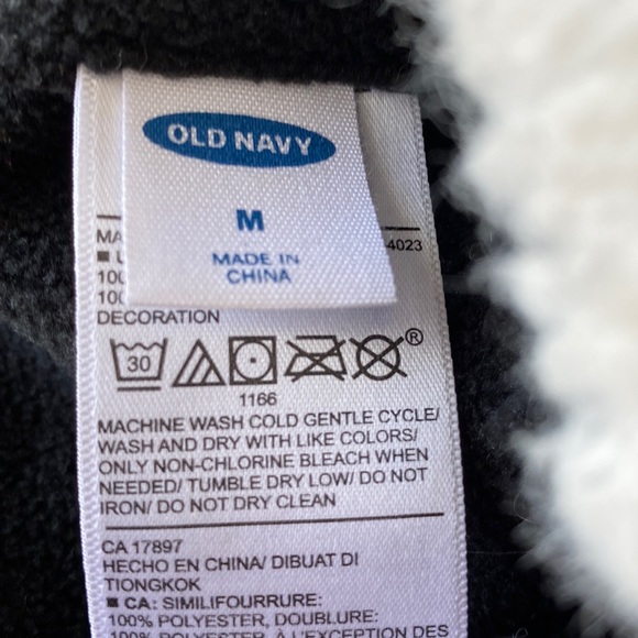 Old Navy Penguin Toddler Hat - Picture 3 of 4